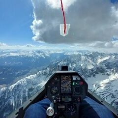 Flugwegposition um 12:31:08: Aufgenommen in der Nähe von Gemeinde Zams, Österreich in 3183 Meter